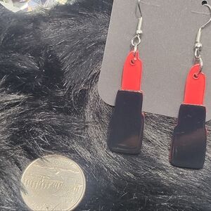 (New) Red And Black Lipstick Dangle Fashion Earrings